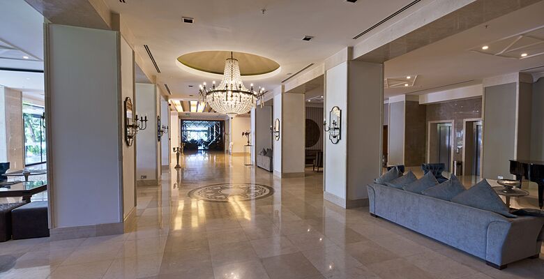 Acapulco Resort Convention SPA Hotel