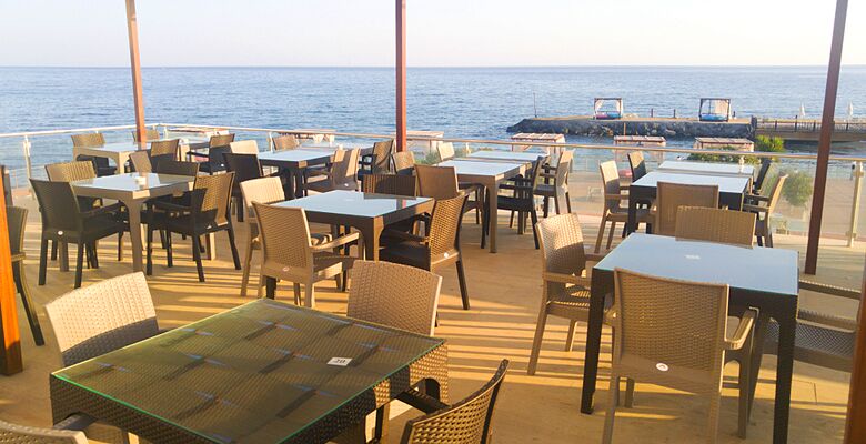 Ada Beach Hotel