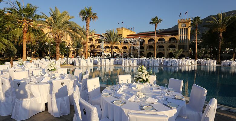 Chateau Lambousa Hotel