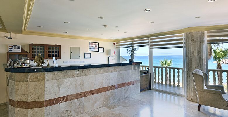 Club Malibu Beach Hotel