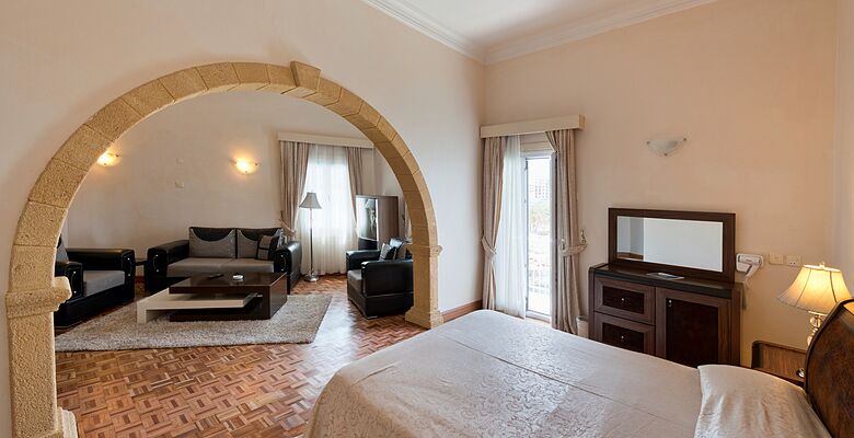 Dome Hotel