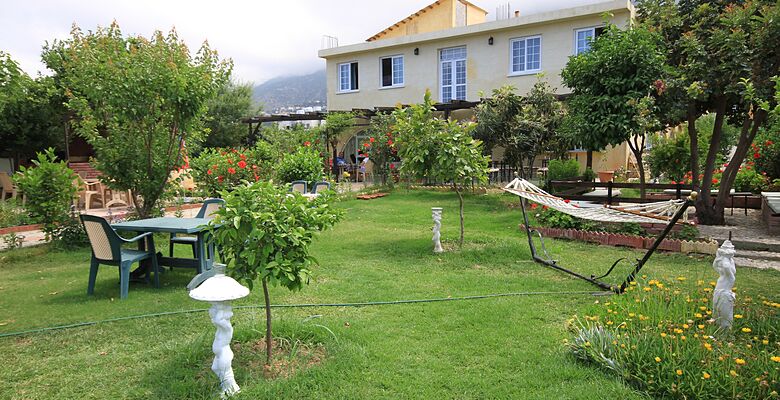 Lapida Garden Hotel