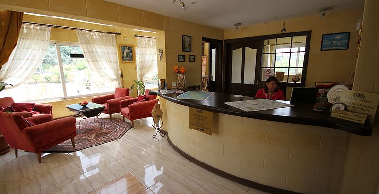 Lapida Garden Hotel