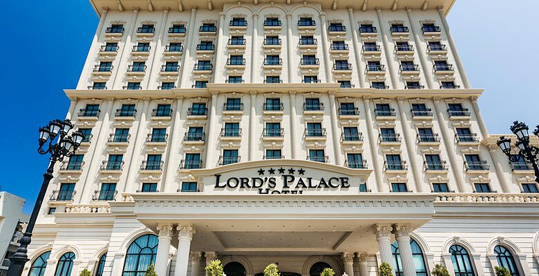 Lord's Palace Hotel