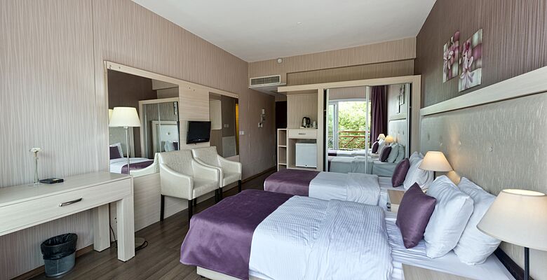 Manolya Hotel