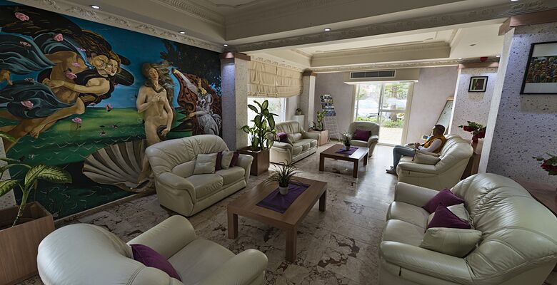Manolya Hotel
