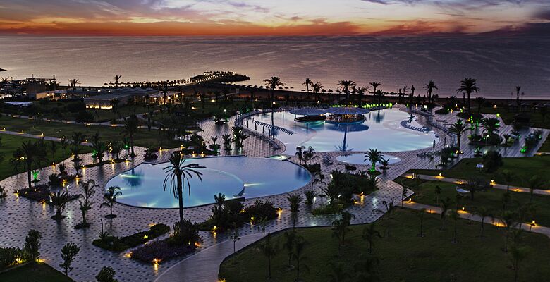 Noah's Ark Deluxe Hotel & Spa
