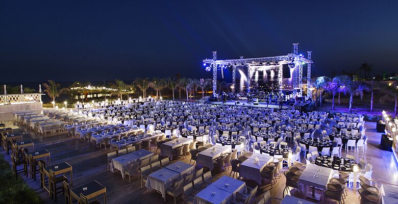 Noah's Ark Deluxe Hotel & Spa
