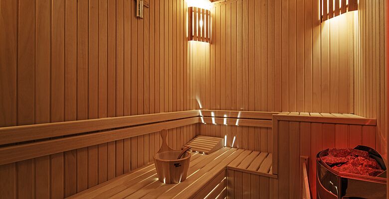 Noah's Ark Deluxe Hotel & Spa