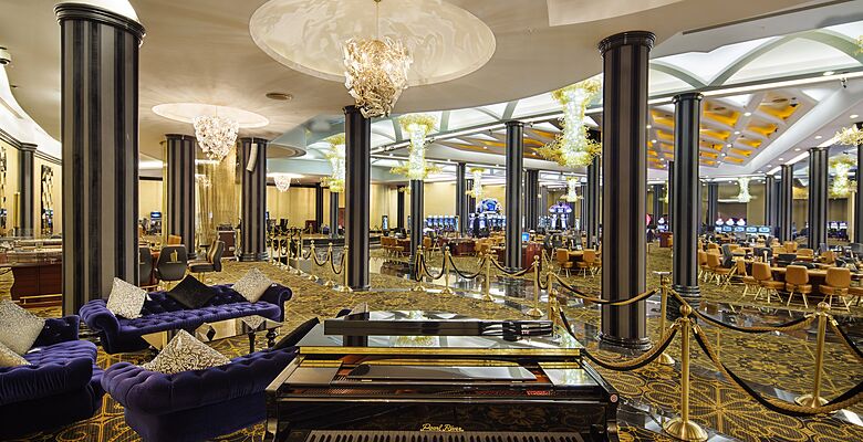 Noah's Ark Deluxe Hotel & Spa
