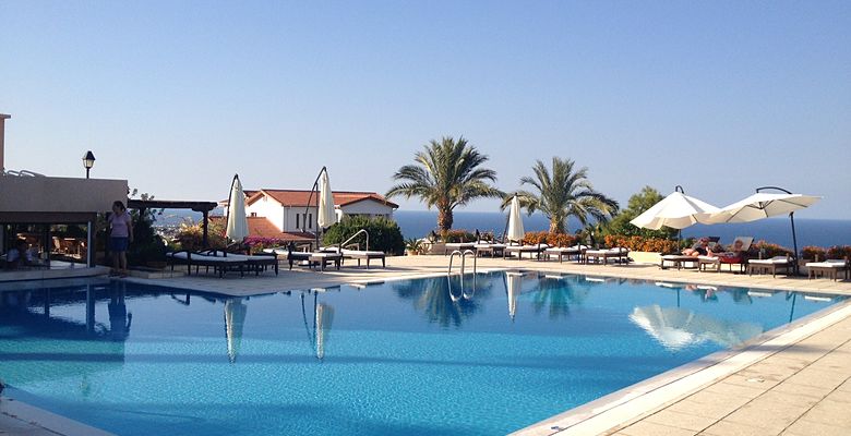 Onar Holiday Village