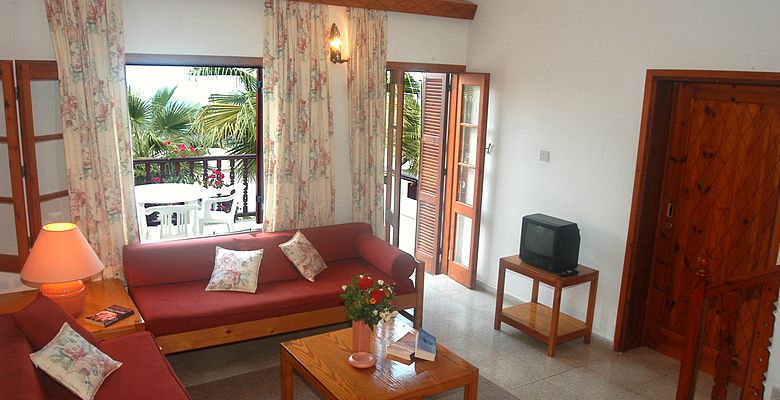 Onar Holiday Village