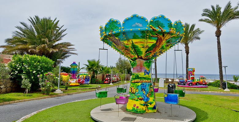 Oscar Resort Hotel