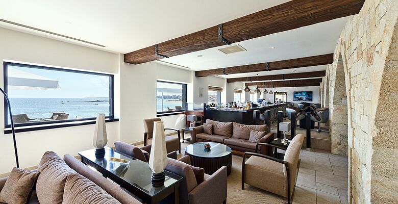 Palm Beach Hotel