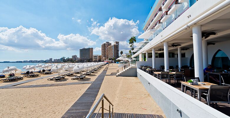Palm Beach Hotel