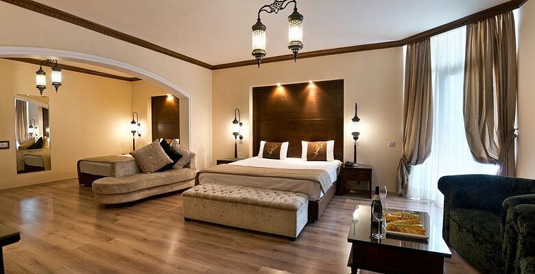 Pia Bella Hotel