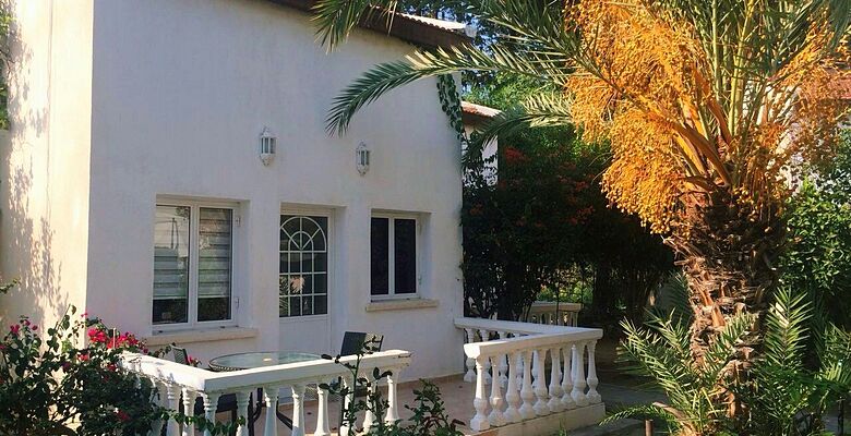 Prince Inn Hotel and Villas